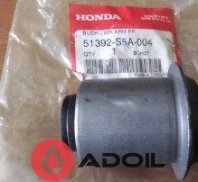 Сайлентблок важеля 51392-S5A-004